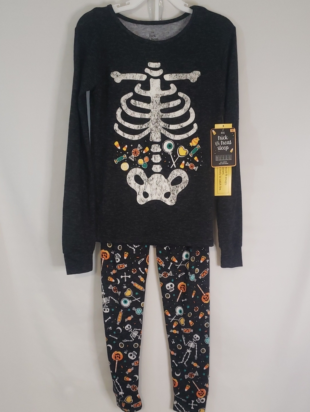 Trick or Treat Sleep Black with Skeleton Candy Print Pajama Set, Size 10